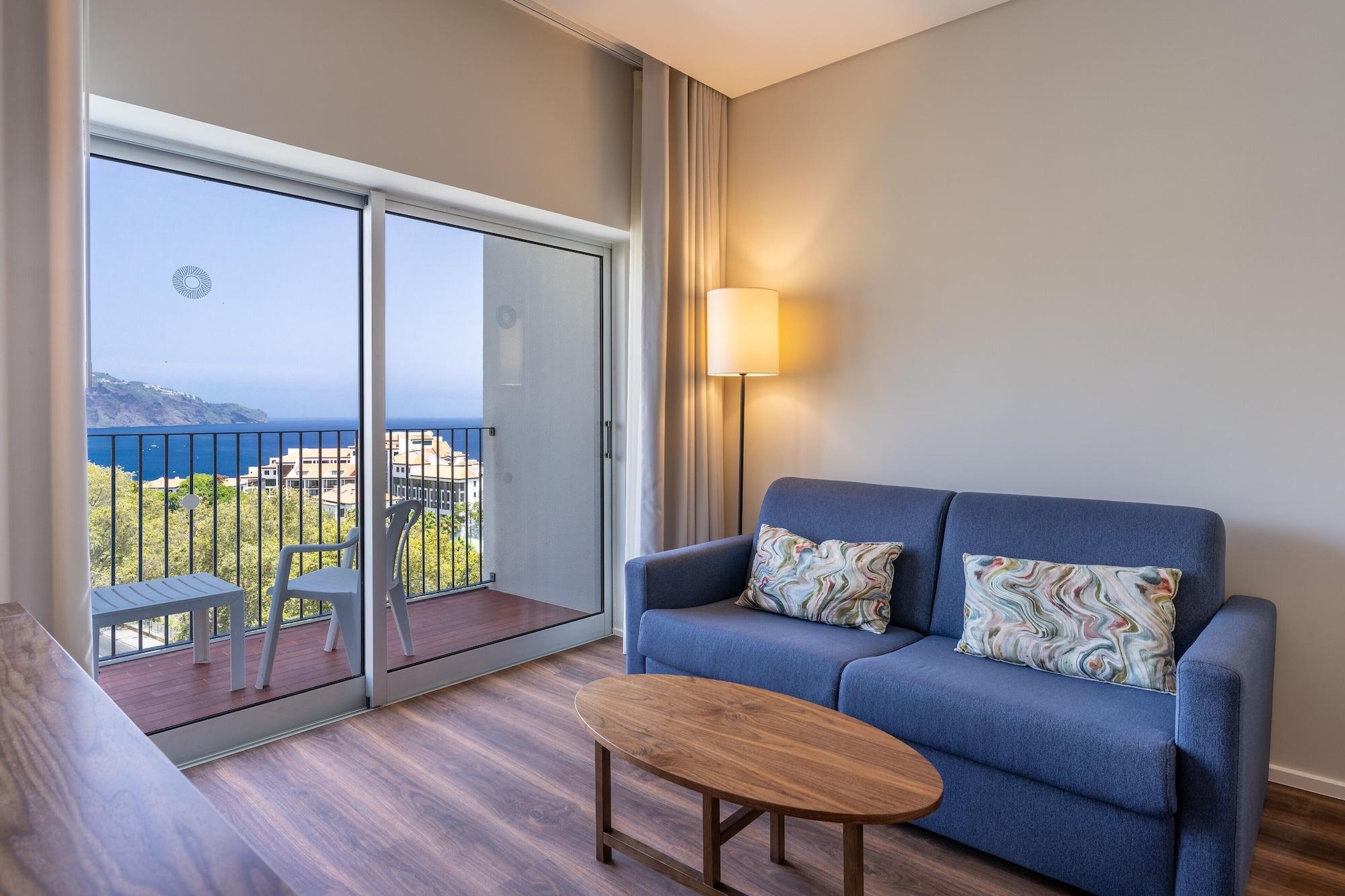 פונשל Hotel Girassol - Suite Hotel מראה חיצוני תמונה