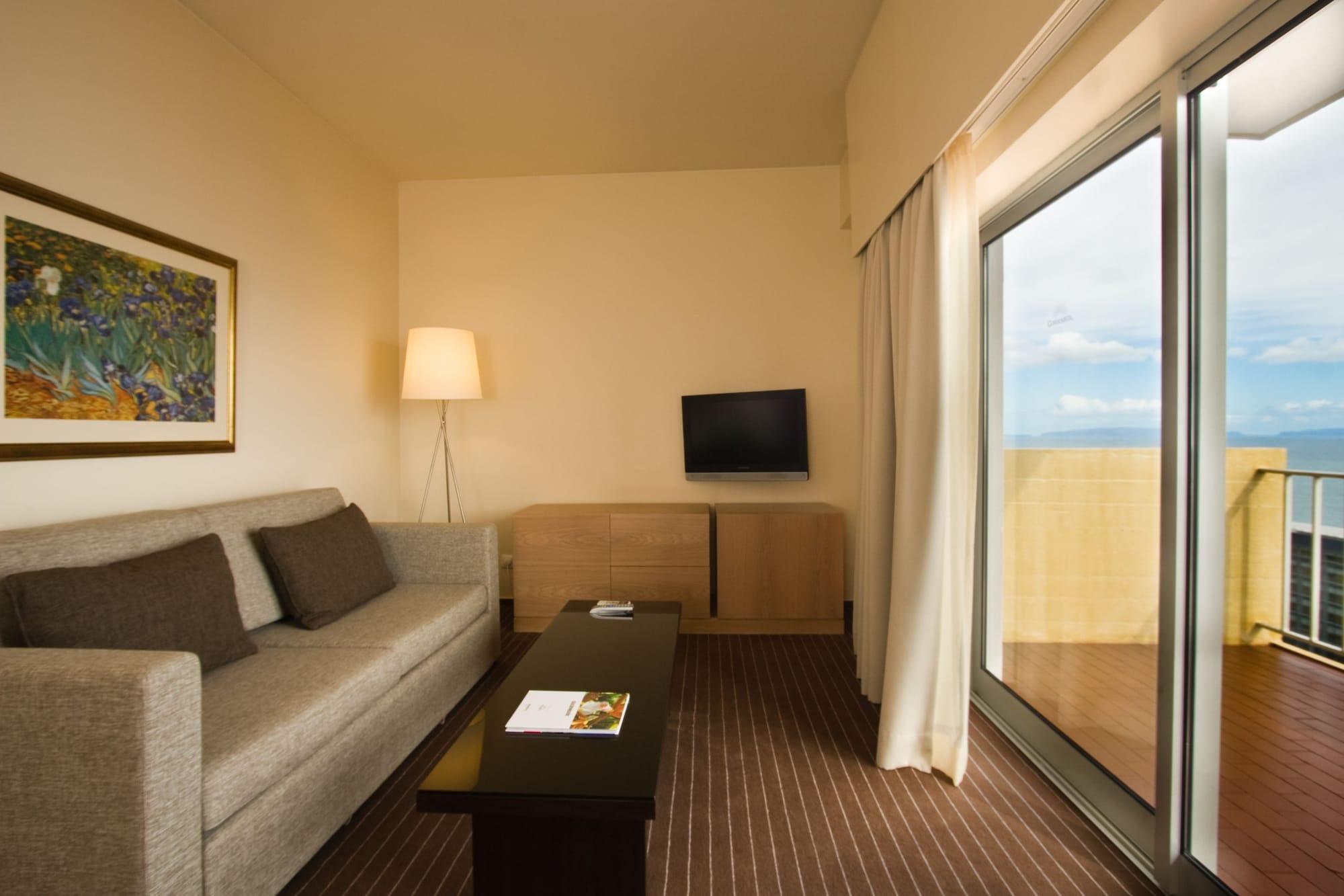 פונשל Hotel Girassol - Suite Hotel מראה חיצוני תמונה